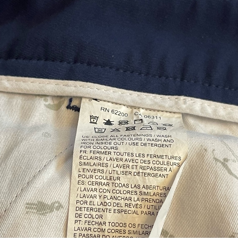 Puma Women's Deep Blue Bermuda golf shorts - Picture 8 of 9